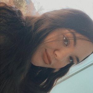 Meet your Posher, Kaitlin